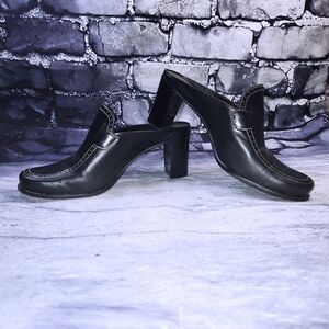 Franco Sarto black leather chunky heel mule shoes